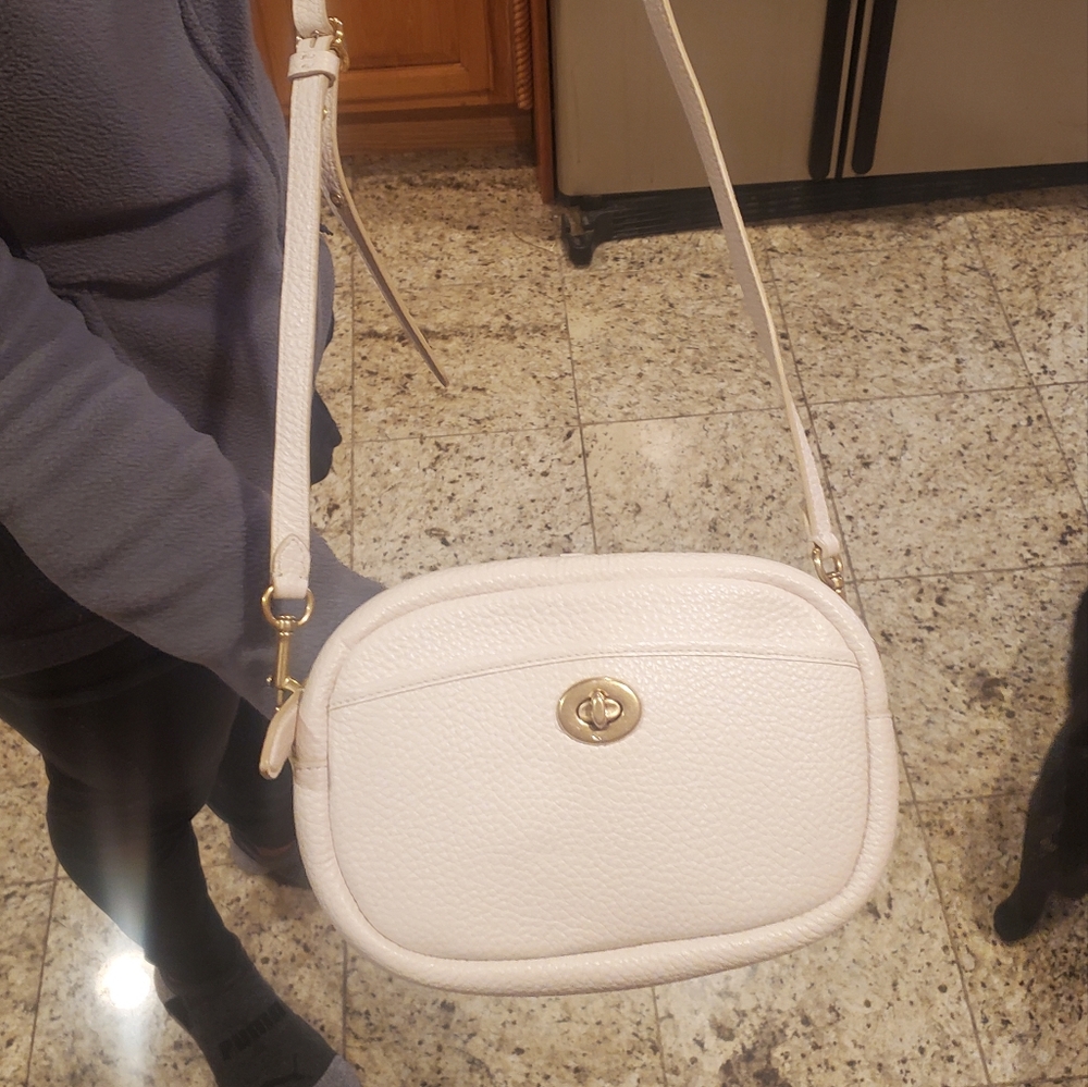 Coach Camera Bag - Picture 4 of 4